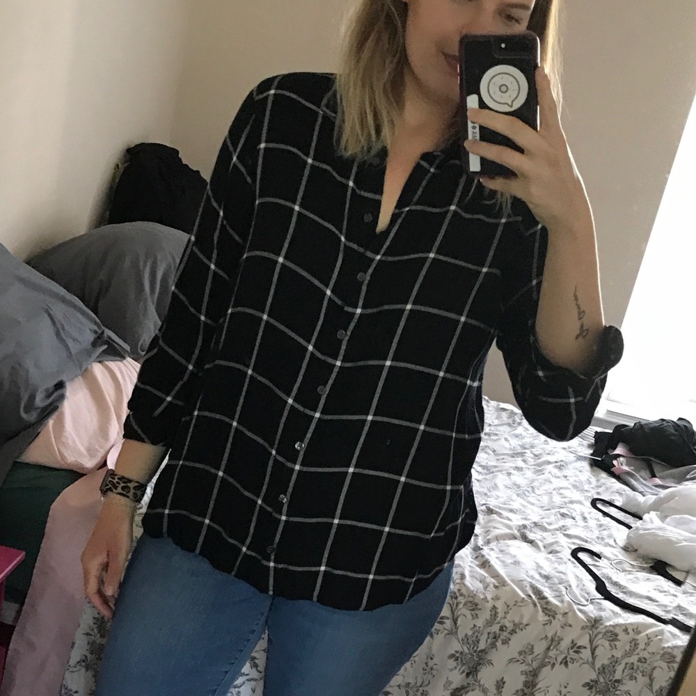 Black and White Button Up Shirt Ava&Viv